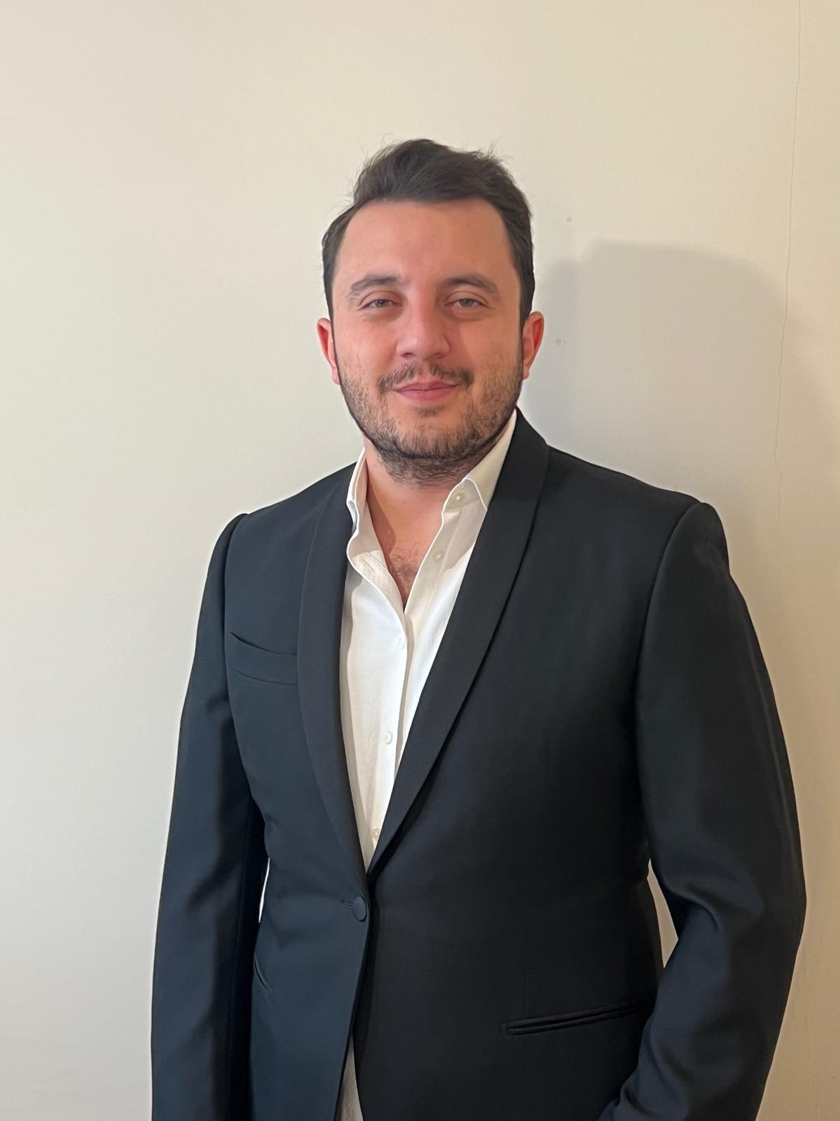 Sami ÇİÇEK - Yüksek İnşaat Mühendisi, Yönetim Kurulu Üyesi