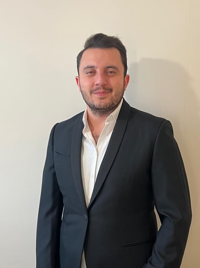 Sami ÇİÇEK - Yüksek İnşaat Mühendisi, Yönetim Kurulu Üyesi